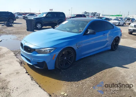 2015 BMW M4 z USA, uszkodzony, nr VIN WBS3R9C56FK335316
